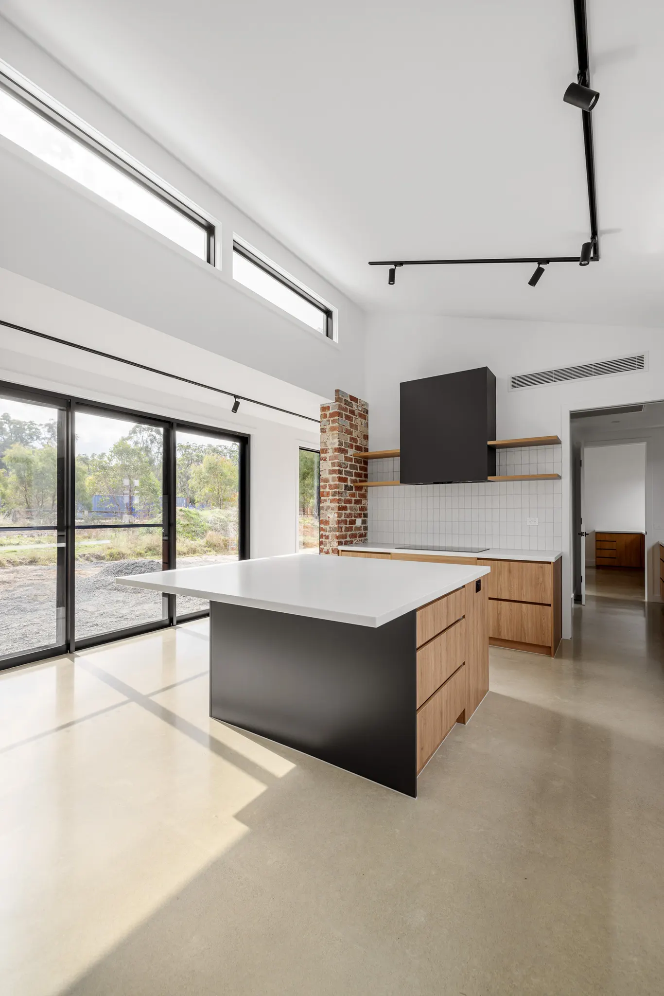 Custom home at Dohoneys Road, Bullengarook — a bespoke new home by Summerfield Homes, Macedon Ranges custom builder (view 16)