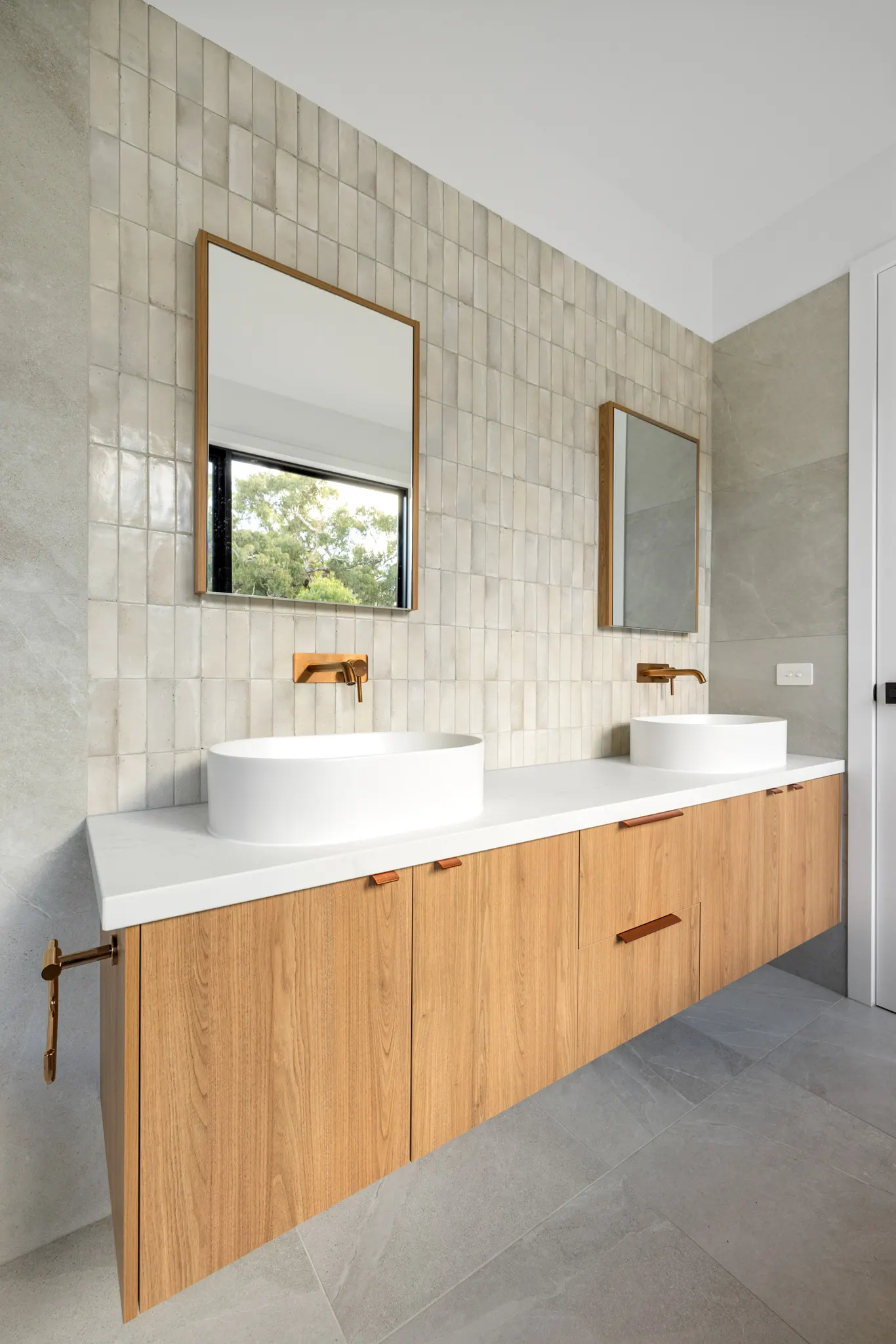 Custom home at Dohoneys Road, Bullengarook — a bespoke new home by Summerfield Homes, Macedon Ranges custom builder (view 27)